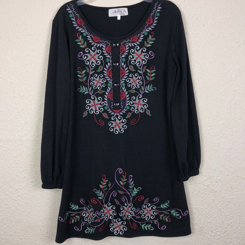 Banana USA grey embroidered long sleeve dress